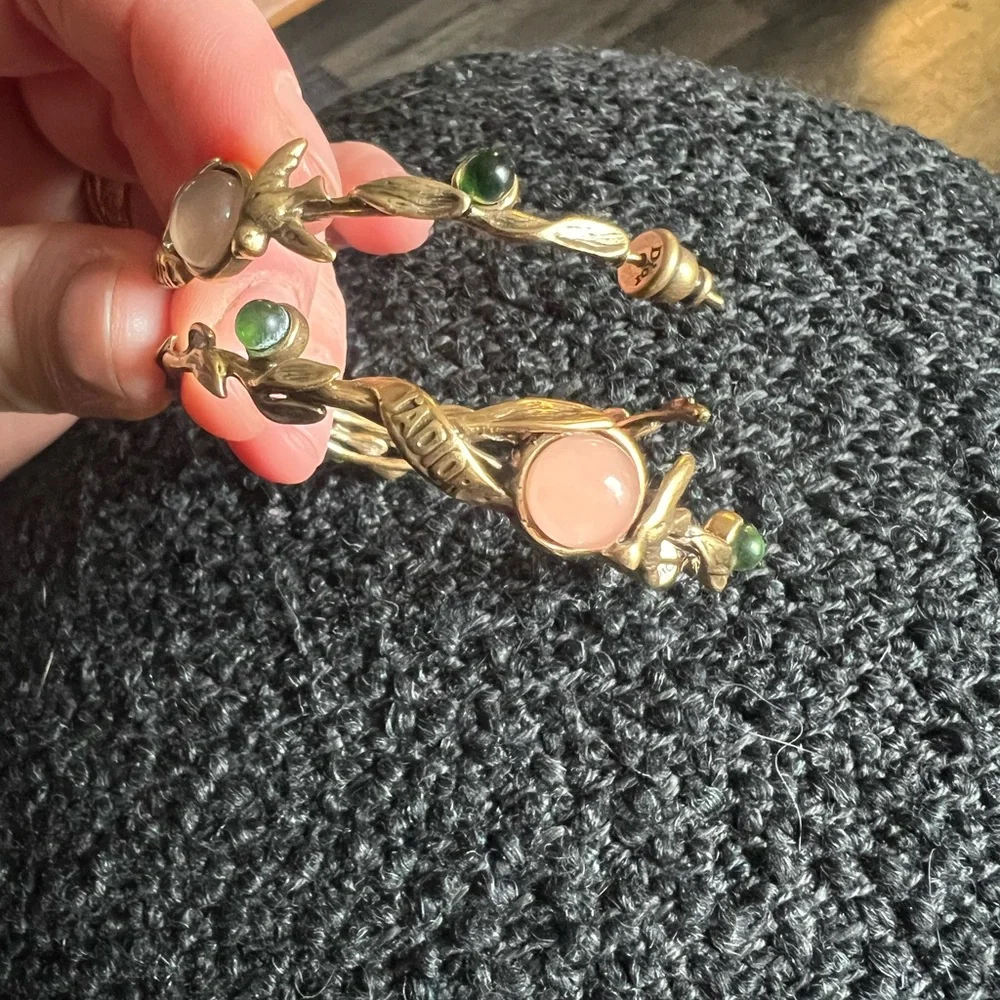 Elegant Gold and Green Women's hoop earrings - Picture 5 of 14